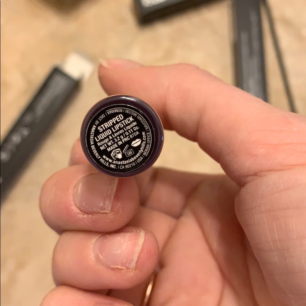 NWT ANASTASIA LIQUID LIPSTICK - Picture 2 of 2